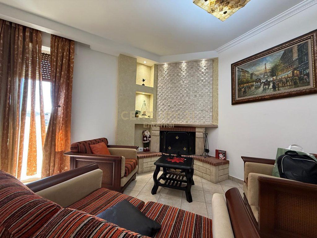 Apartment for Rent 2+1+2 Barricade Street