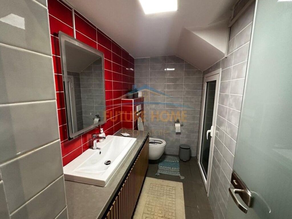Appartamento di Lusso in Vendita 4+1+2+Veranda+Piscina+Posto Auto, Giardino Botanico, Tirana