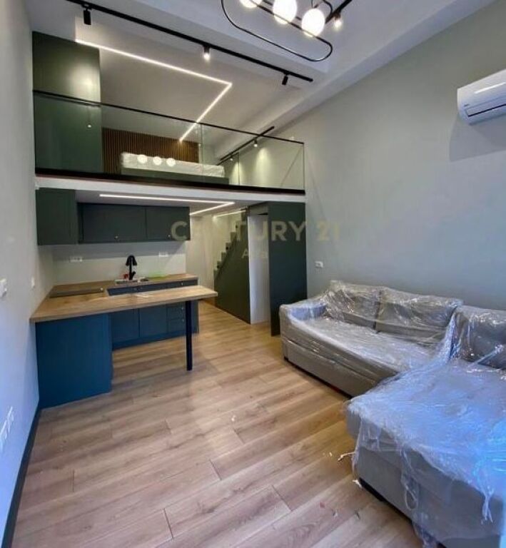 Duplex for sale, Xhamllik