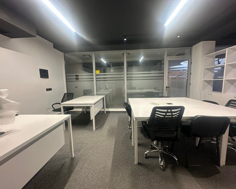 Ufficio open space/Affitto📌1000€