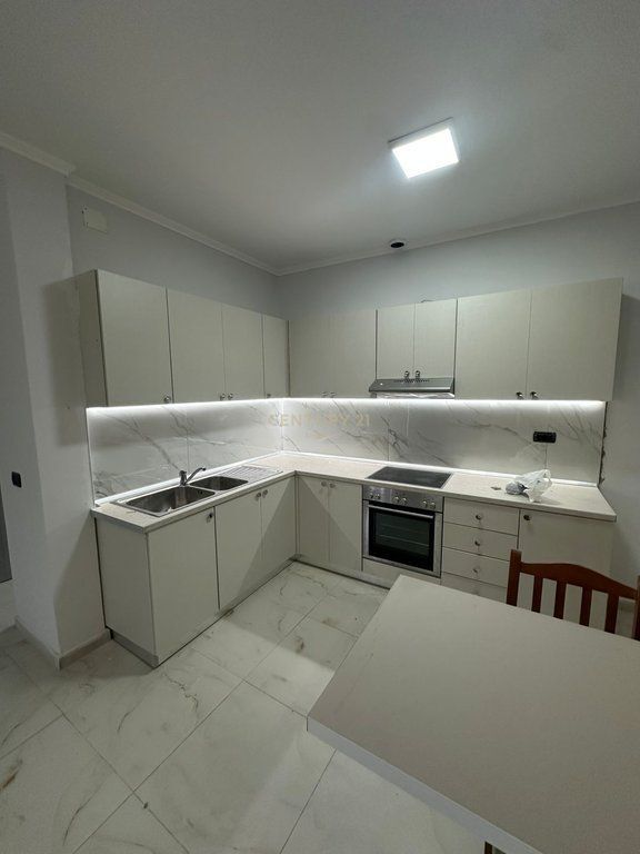 Apartment 1+1 for rent – Jordan Misja Street, near “Kontakt” 400 L /Month
