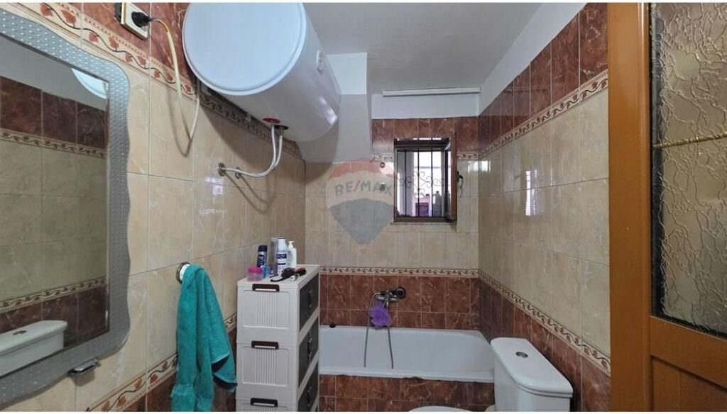 Apartament 2+1 pranë shkollës "Ismail Qemali", Vlore