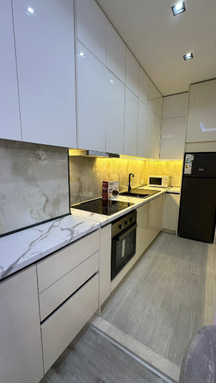🏡 APPARTAMENTO 1+1 IN AFFITTO – VIA RIZA ÇEROVA