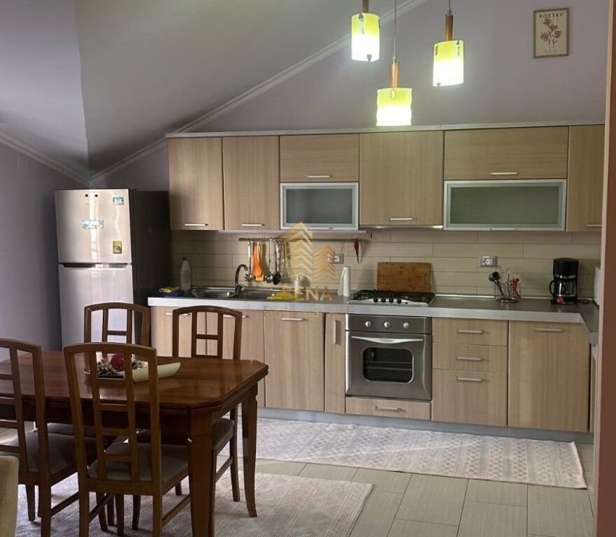 Rent, Apartment 3+1+blk+Parking Spot, Commune of Paris, 80,000 Lek/month