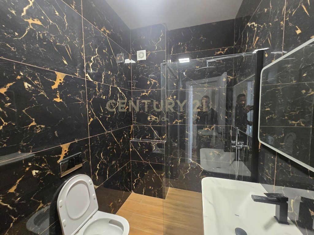 LUXURY APARTMENT 2+1+2+ PARKING SPACE FOR RENT NEAR THE BOTANICAL GARDEN! 1,200 € /Month