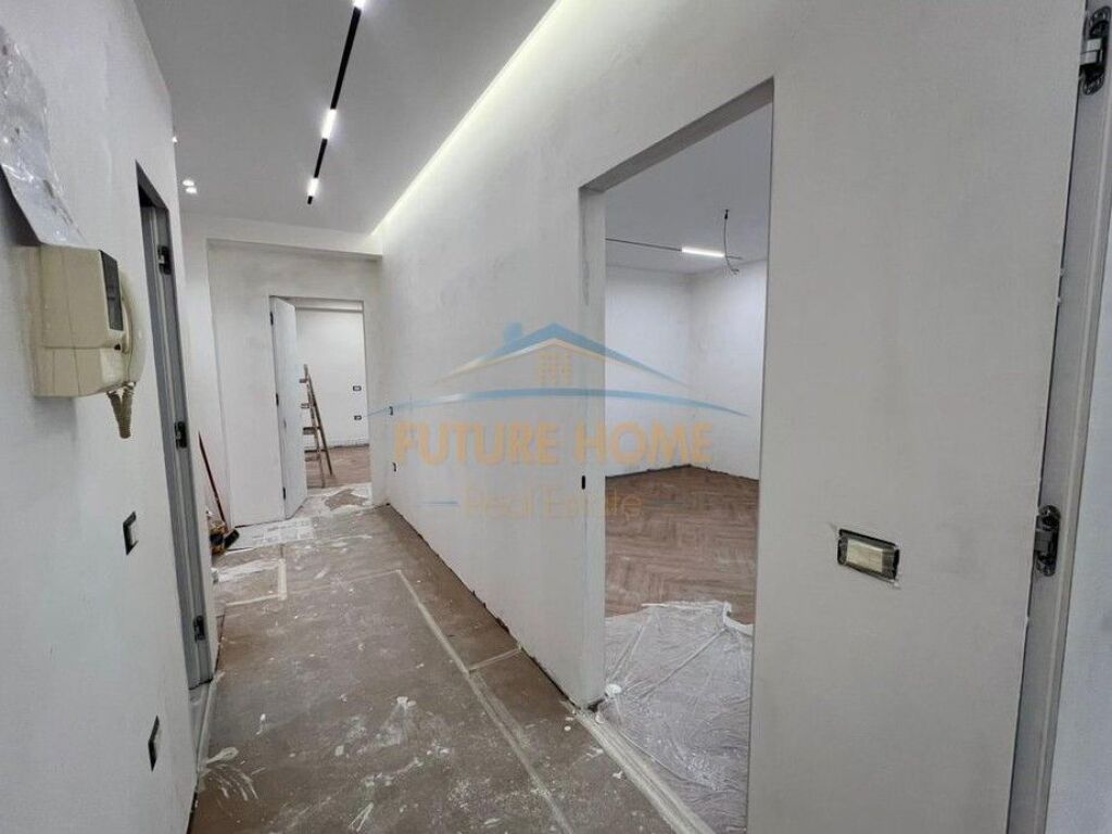 In vendita, Appartamento 2+1+2, Ex Esposizione, Tirana