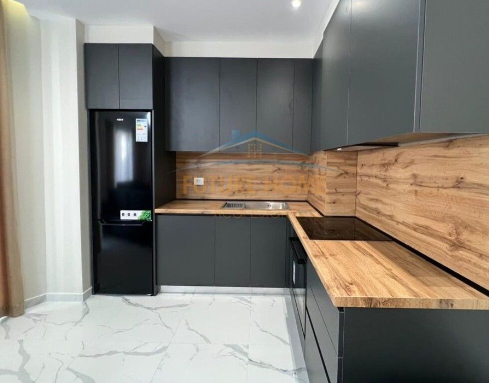 In vendita, Appartamento 2+1+Veranda, '' Urban Gate '' Residence, Nuovo Anello, Tirana