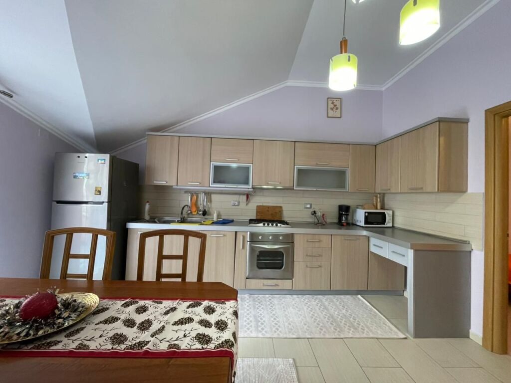 Apartament 3+1+Parking per qira tek Kristal Center.