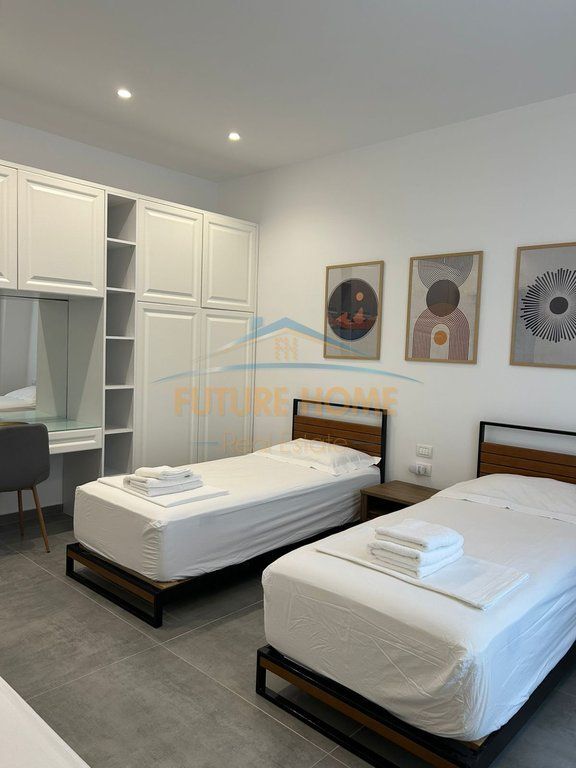 Villa Attaccata+Guest House in Vendita, Green Coast Residence