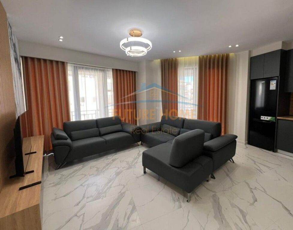 In vendita, Appartamento 2+1+Veranda, '' Urban Gate '' Residence, Nuovo Anello, Tirana