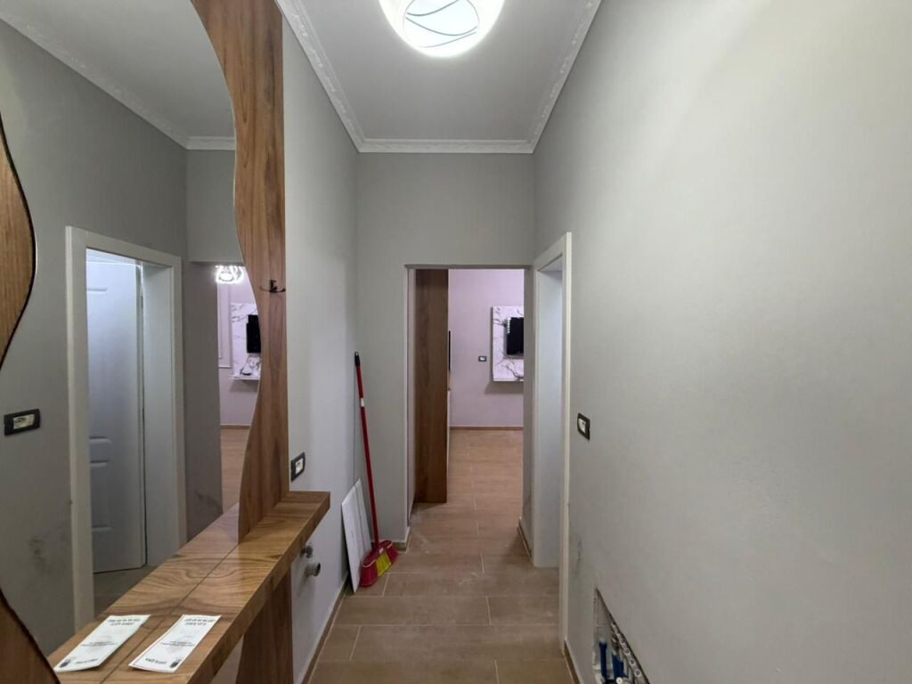 Studio apartment for sale at Shkembi Kavajes  