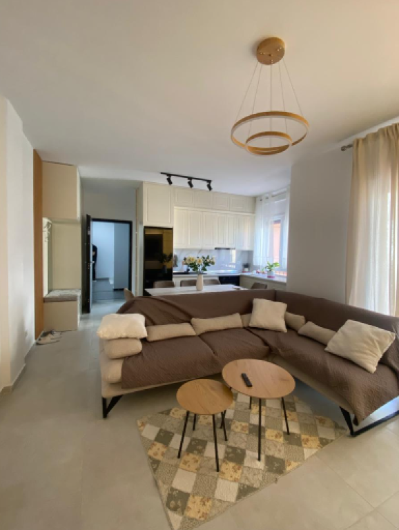 Apartment 2+1+2 for Rent – Pazari i Ri