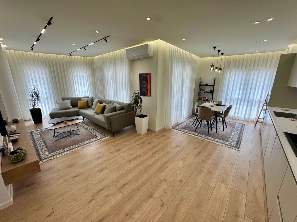 📣 AFFITTO SUPER Appartamento 2+1 Con 2 Bagni 📍 Zogu i Zi ✨