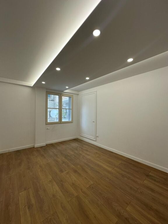 Office/business space near the Ballet School