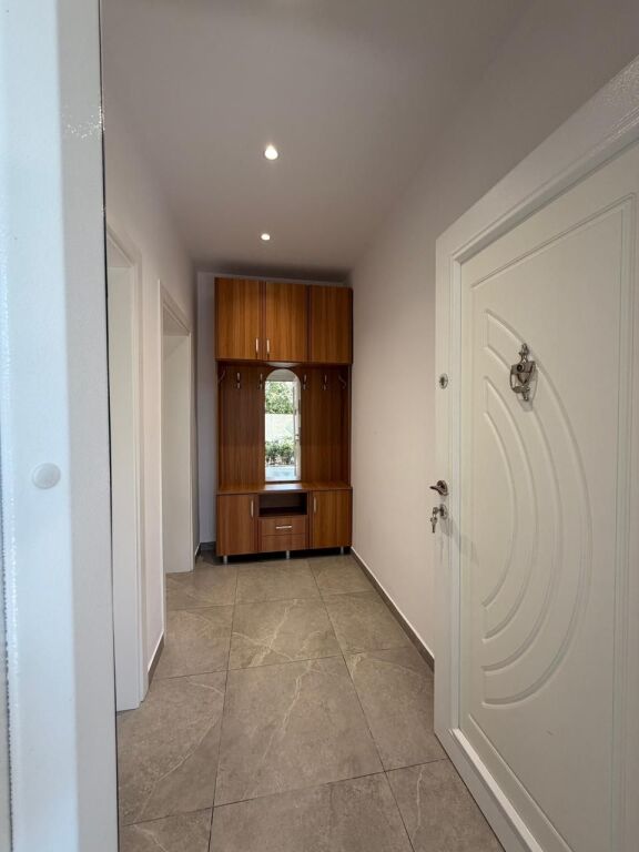 Apartament 1+1 me qira ne shtepi private