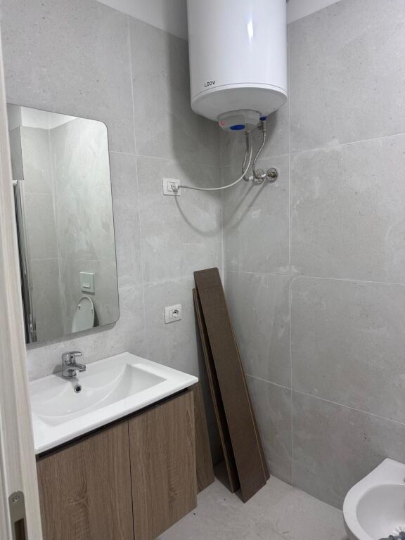 1+1, arredato, complesso E88 Laprake, 500 mila lek