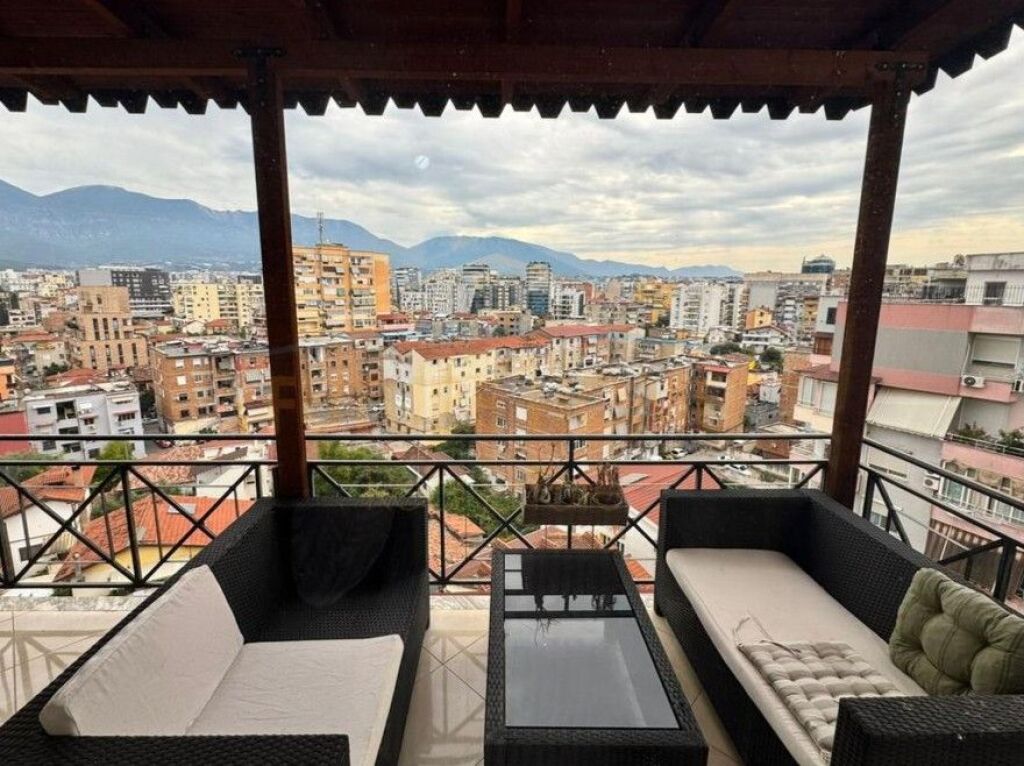 Rent, Apartment 2+1, Barricades Street