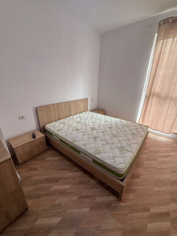 Univers City Apartament 1+1 me qira