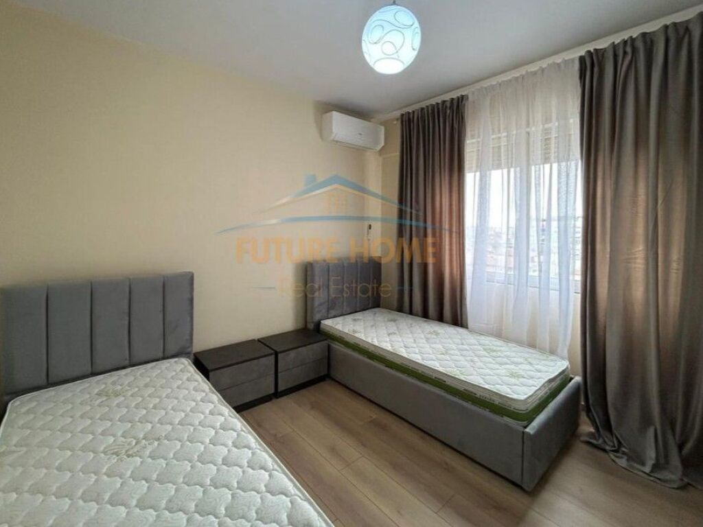 Affitto, Appartamento 1+1, Via Kavajes, Tirana.