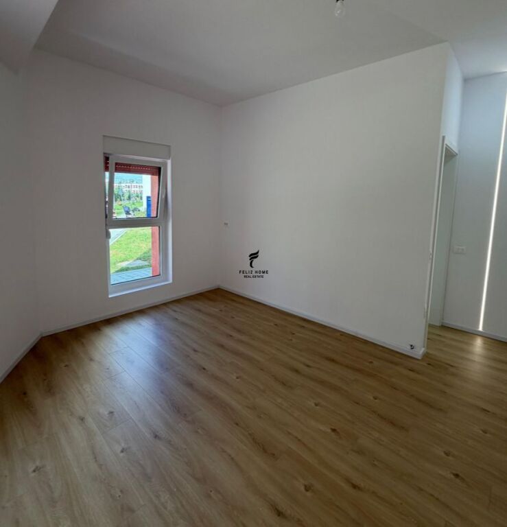 UFFICIO IN AFFITTO 60 M2 ALI DEMI 50.000 LEKE  FH-68737