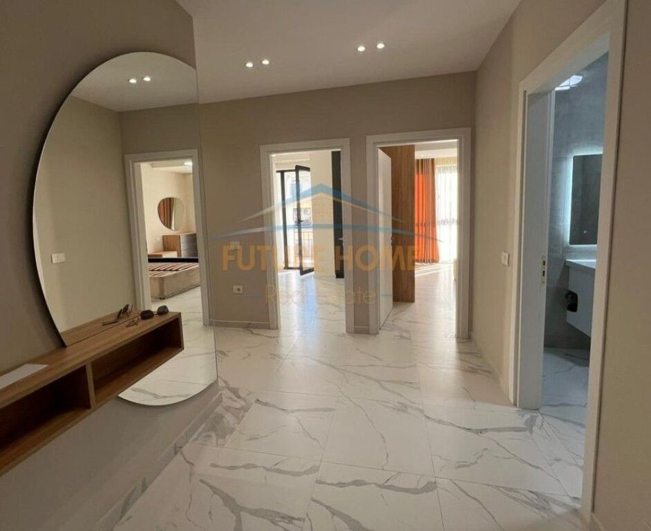In vendita, Appartamento 2+1+Veranda, '' Urban Gate '' Residence, Nuovo Anello, Tirana