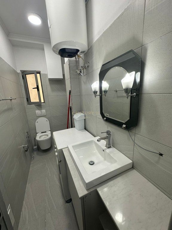 Apartment 1+1 for rent – Jordan Misja Street, near “Kontakt” 400 L /Month