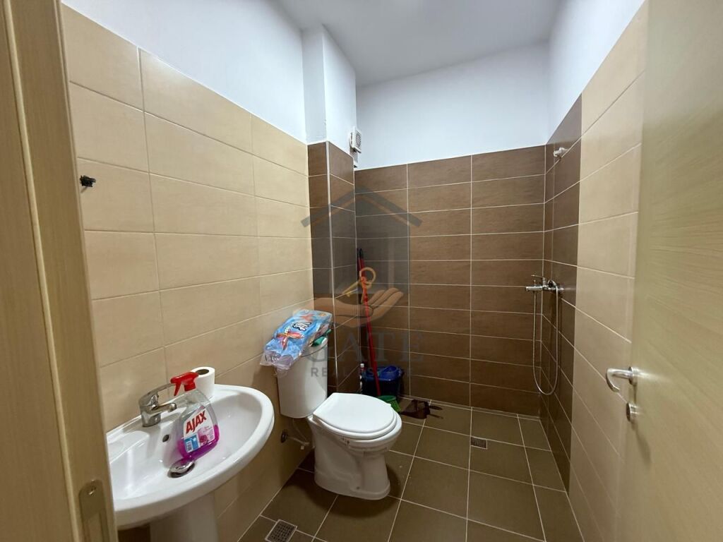Apartment 2+1 with 2 bathrooms for rent in the Spitalit area, near Pernoca   