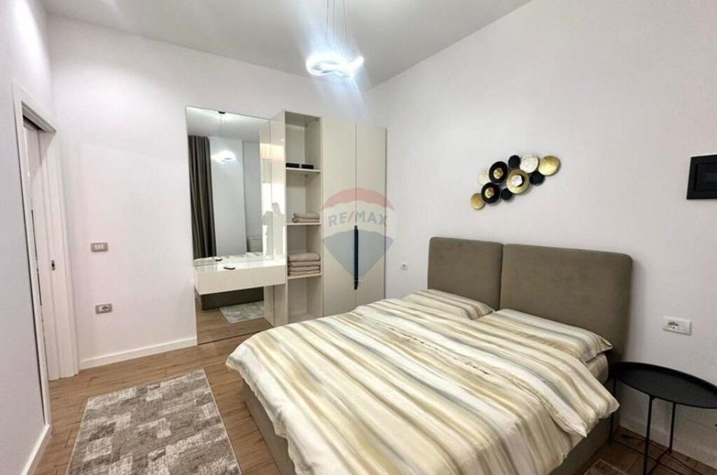 Apartment 1+1- For Sale - Ali Demi Street, Tirana ID: 530471003-467