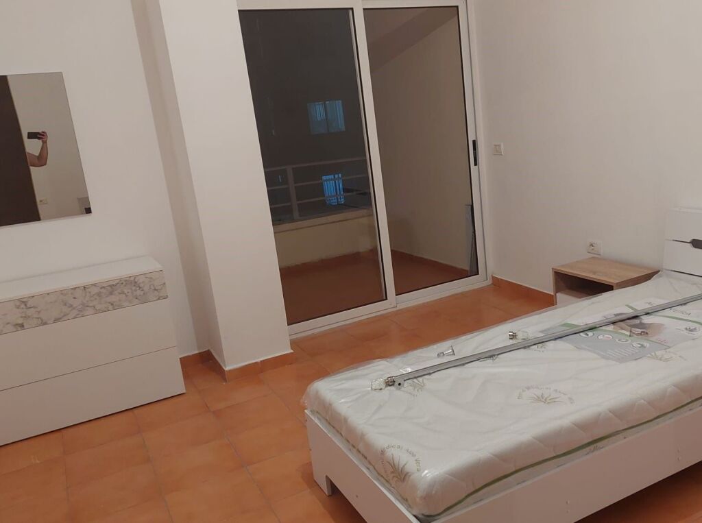 Apartament 2+1+2 + ballkon me qira – Astir !