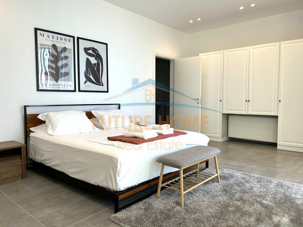 Villa Attaccata+Guest House in Vendita, Green Coast Residence