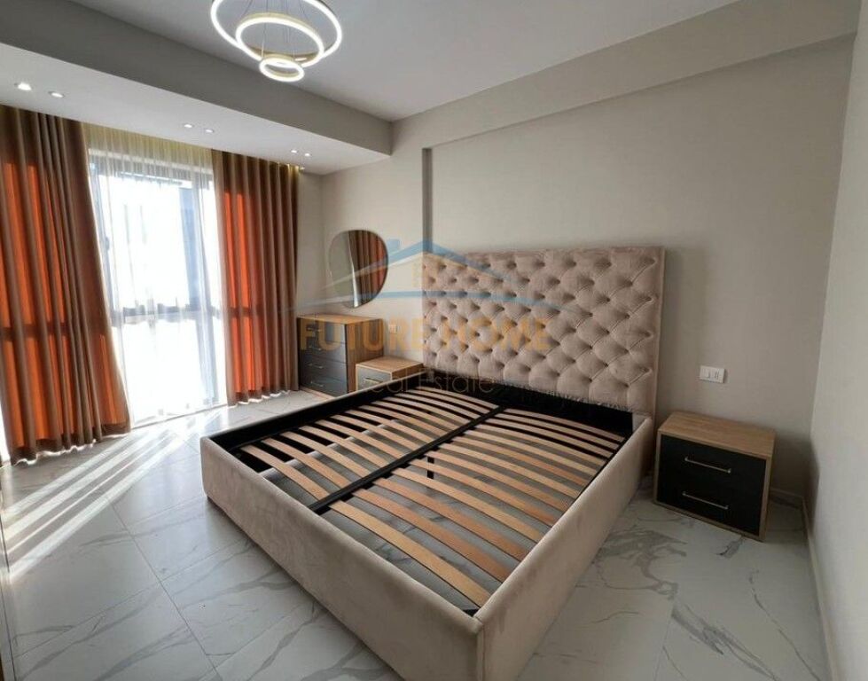 In vendita, Appartamento 2+1+Veranda, '' Urban Gate '' Residence, Nuovo Anello, Tirana