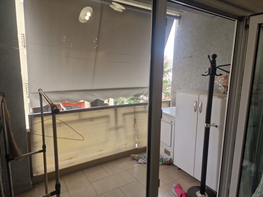 Apartment 2+1+2 for sale at Komuna e Parisit