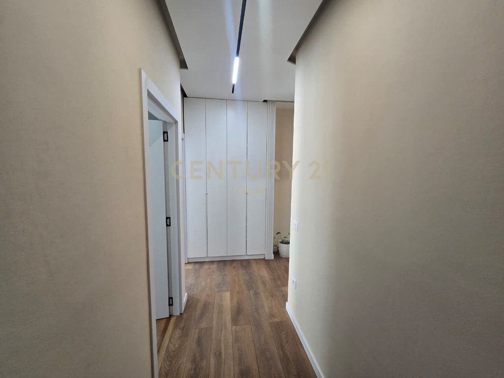 LUXURY APARTMENT 2+1+2+ PARKING SPACE FOR RENT NEAR THE BOTANICAL GARDEN! 1,200 € /Month