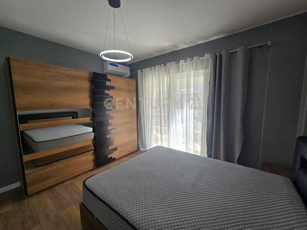 LUXURY APARTMENT 2+1+2+ PARKING SPACE FOR RENT NEAR THE BOTANICAL GARDEN! 1,200 € /Month