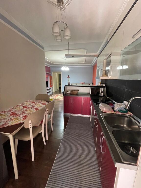 Qera apartament 2+1+2 , Unaza e re Vila l