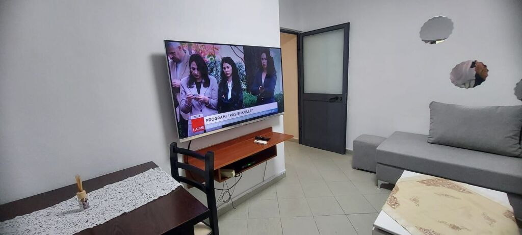 Jepet me qera apartament 2+1 Myslym Shyri 55.000 Leke