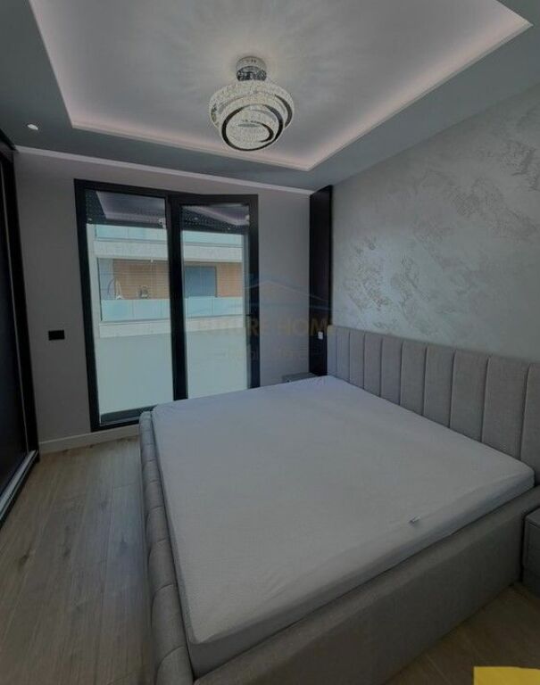 In vendita, Appartamento 3+1+2+2 Posti Auto, Sofia Hill Residence, TEG, Tirana.
