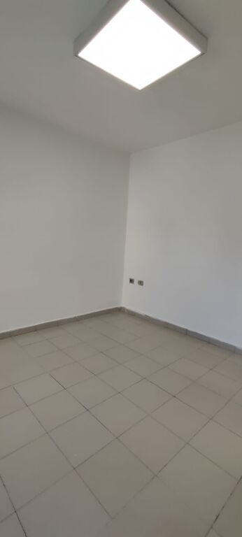Locale in affitto per attività commerciale - Vasil Shanto ! 600€