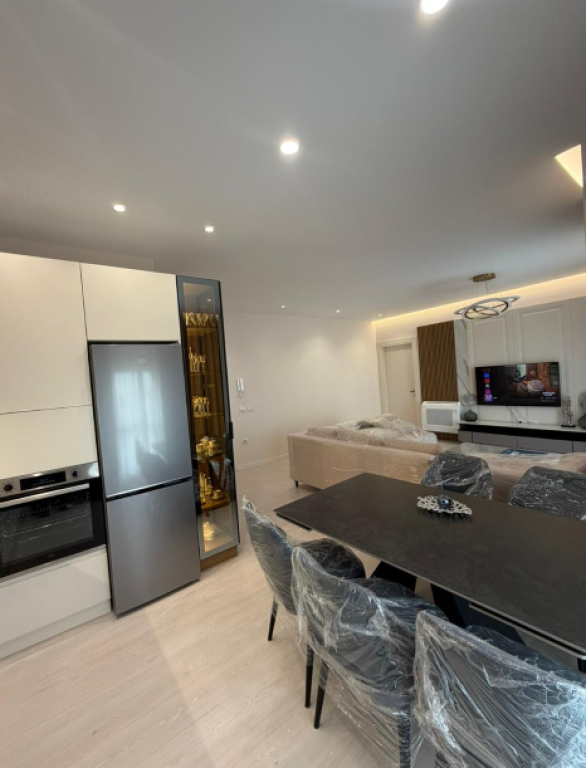 Apartment 1+1 for Rent – Xhamllik - 🅿️ 2 parking spaces