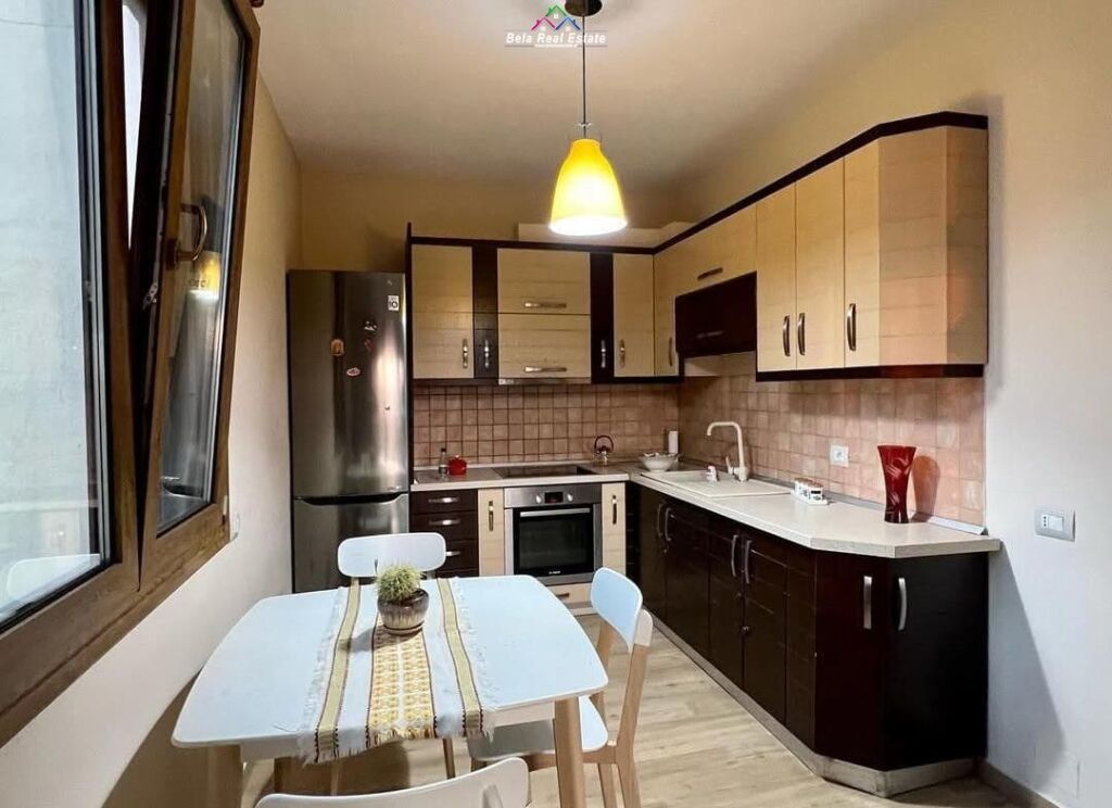 Apartament Me Qera 1+1 Ne Myslym Shyr (ID B2101636) Tirane