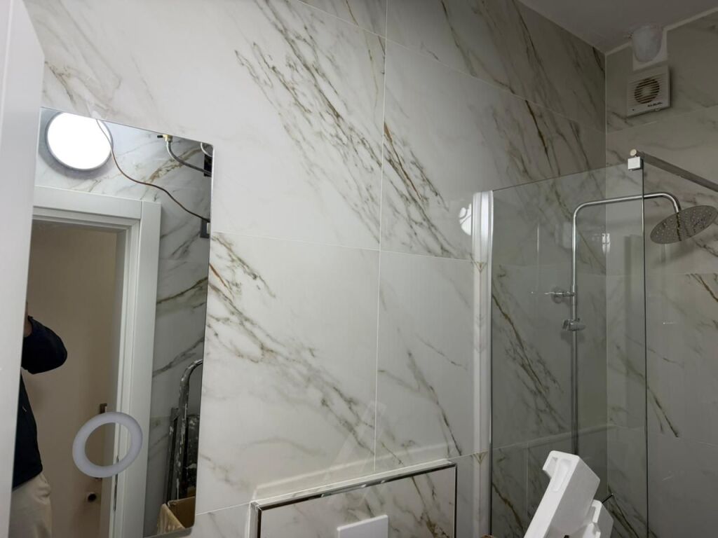 Studio apartment for sale at Shkembi Kavajes  