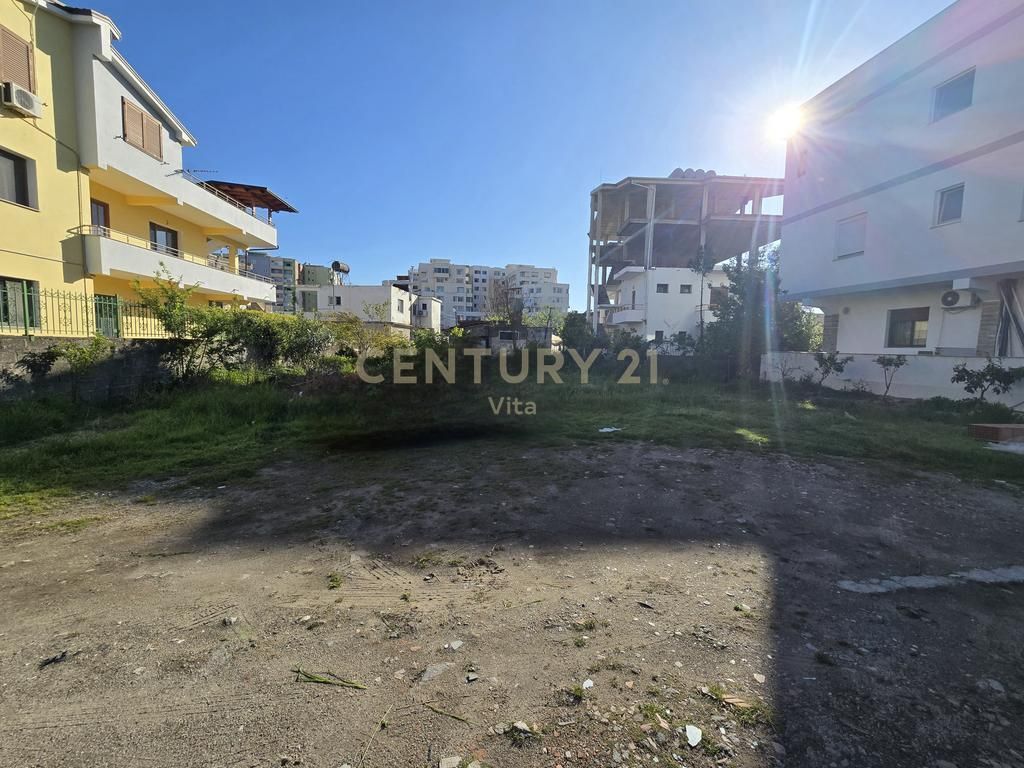 Terreno di 576m2 in vendita sulla spiaggia di Durazzo !