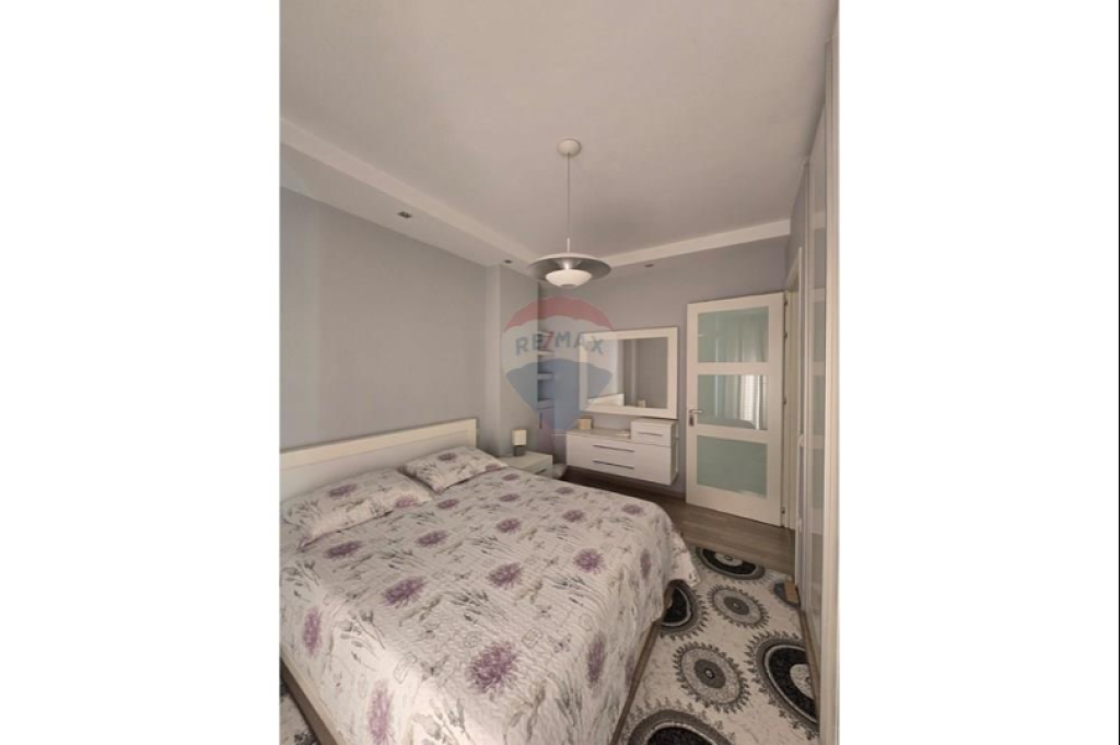 Apartament per qera 2+1 tek 21 Dhjetori