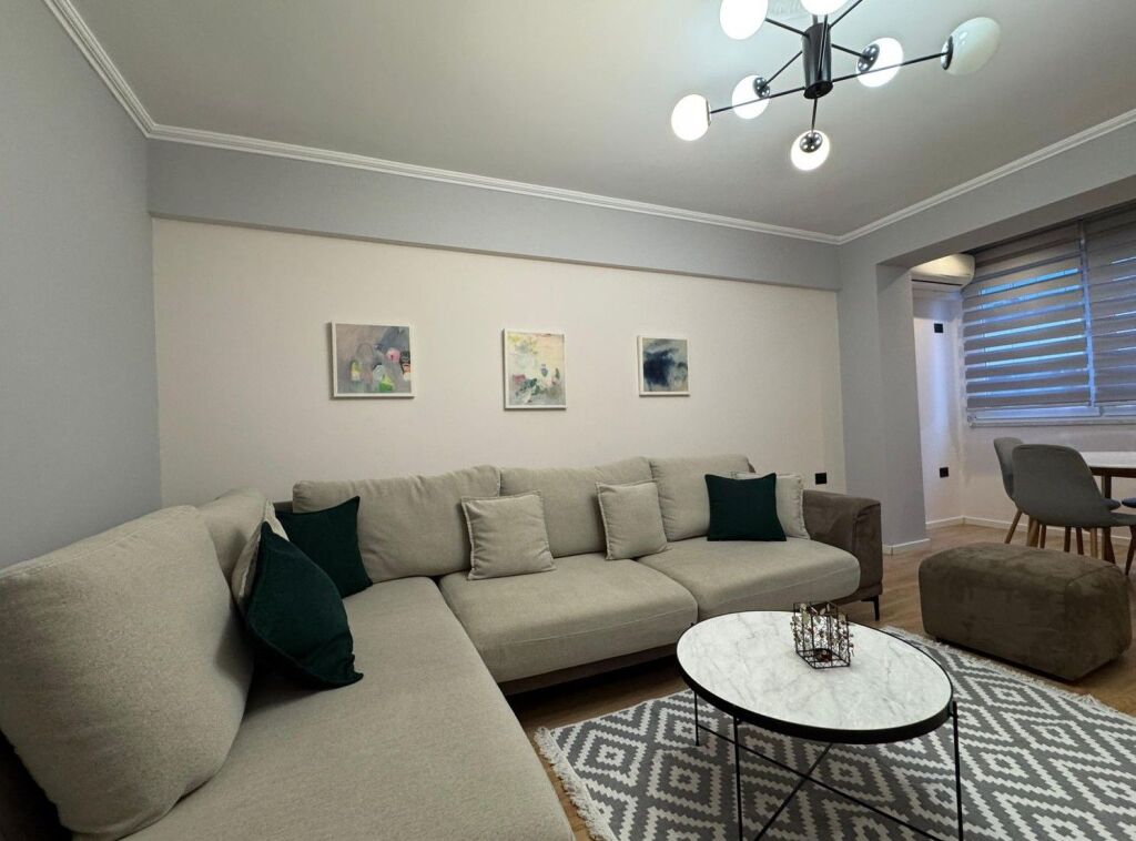 🏡Apartment 2+1 for sale near the center on Mine Peza Street