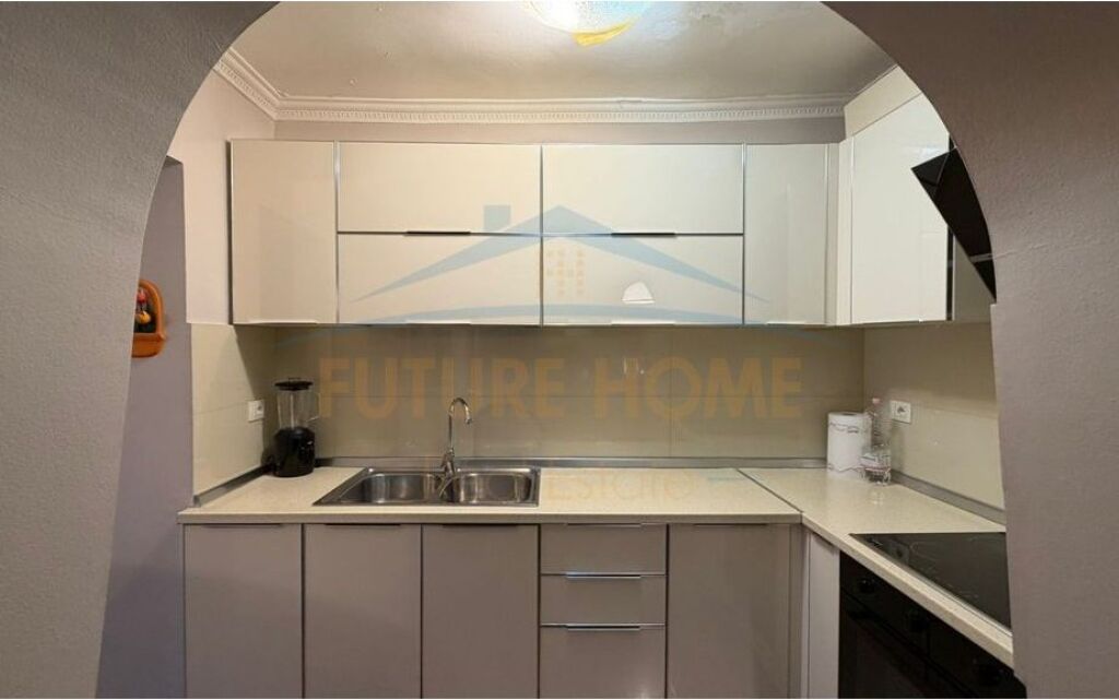 For sale, Apartment 2+1, 21 Dhjetori