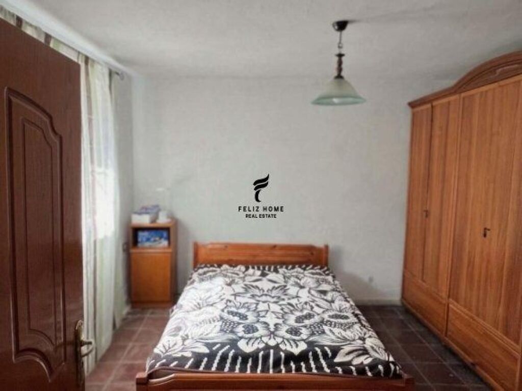 APARTAMENT ME QERA 2+1 RRUGA JORDAN MISJA 40.000 LEKE FH-68783