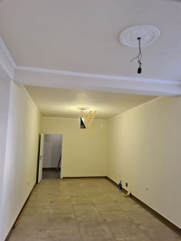 OFFICE 145 M2 FOR RENT IN THE STUDENT CITY 80,000 LEKE