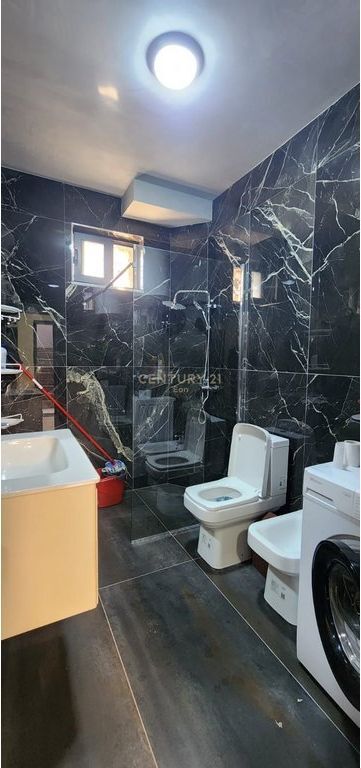 AFFITTASI APPARTAMENTO 1+1 ALL'INGRESSO DI DURRËS !