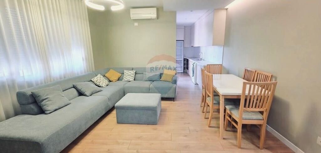 📍🏠Apartament 2+1 Stacioni i Trenit