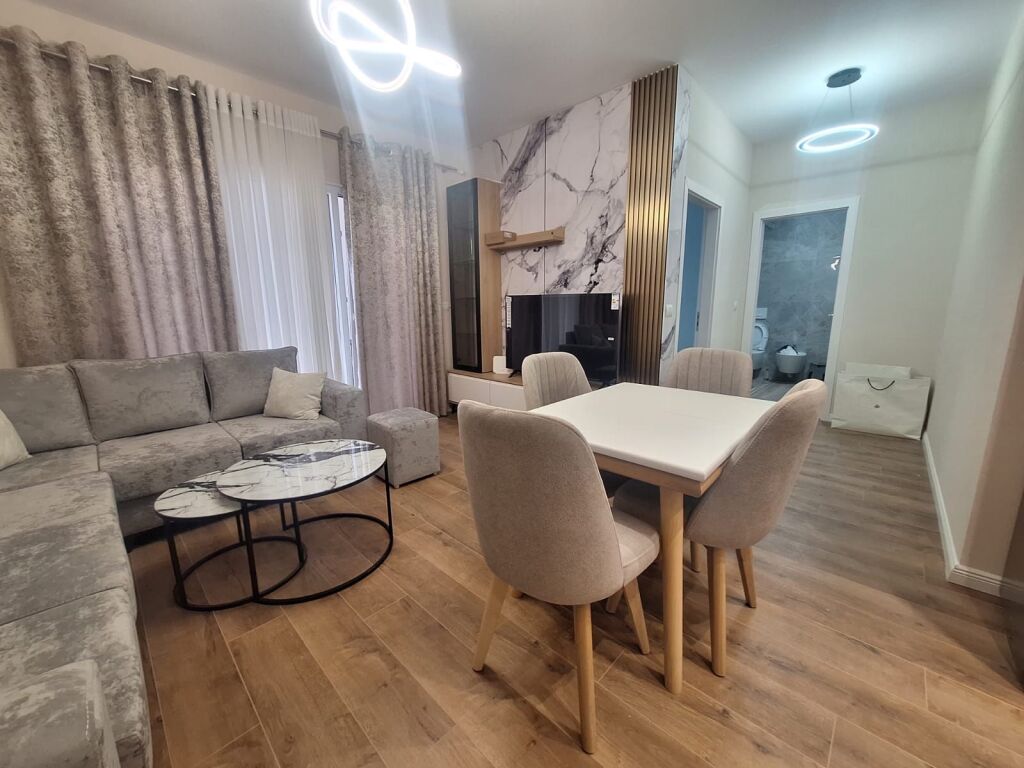 Apartament 1+1+post parkimi per Qera Zogu Zi